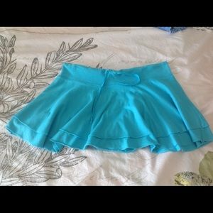 BOUNDABLE ITEM: aqua skirt